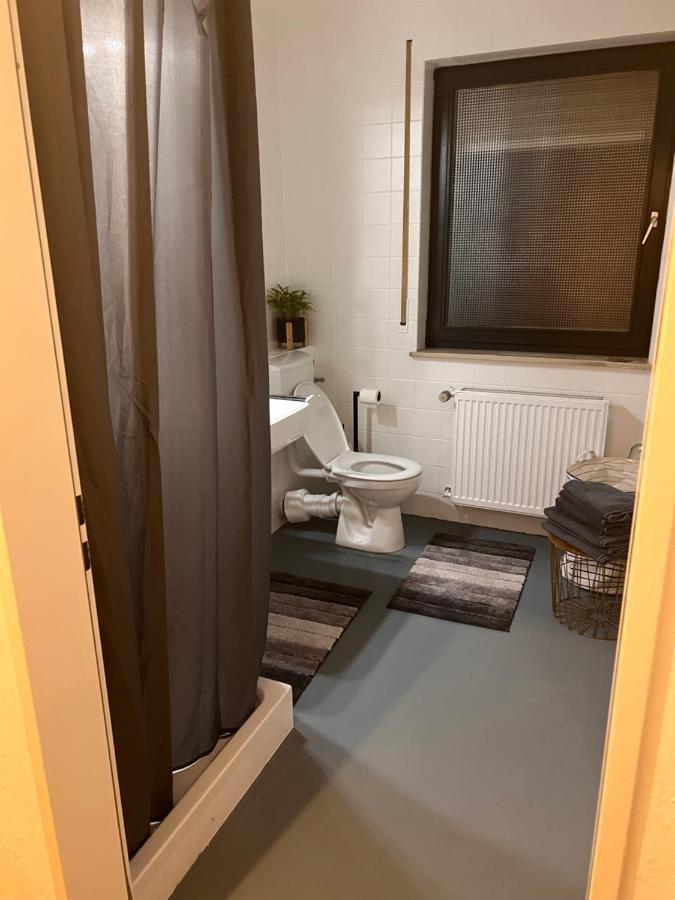 Ferienwohnung In Top Lage Von อาเลิน ภายนอก รูปภาพ
